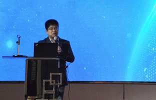 1540510973615752158 6966集团官网在LED显示权威论坛颁发关于LED云平台的主题演讲